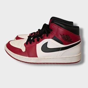 Mens Jordans 1 Chicago Size 11.5